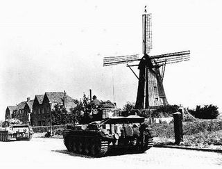 1944-09-17+-+Eindhoven+-+Opmars.jpg