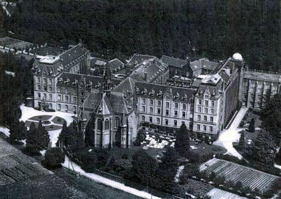 1942 - Valkenburg, …