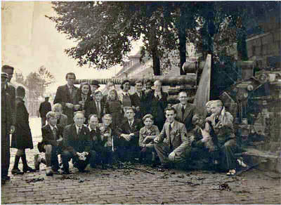 1944-09-17 - Woense…